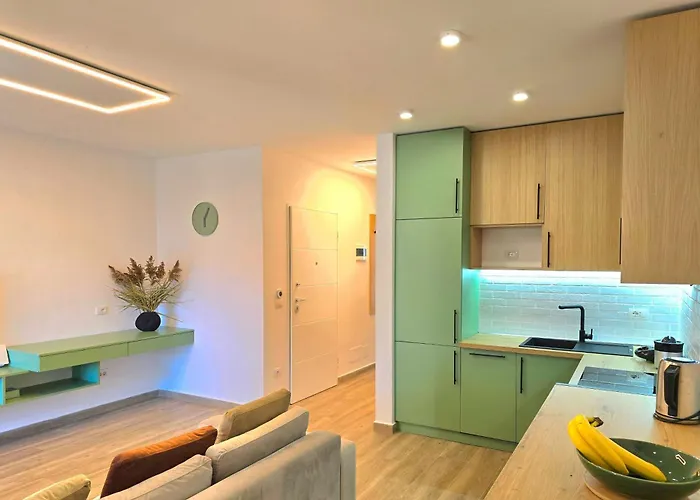 Haven Hideaway 291 - Happy *